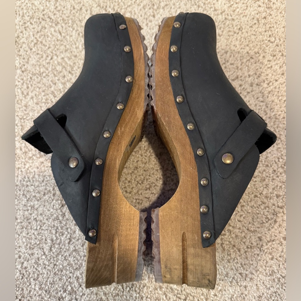 Sanita Kristel Black Nubuck Leather Wood Studded Clog Mule Shoes w/ Buckle - Picture 8 of 15